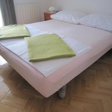 Apartment House Berry พรีมอชเตน ภายนอก รูปภาพ