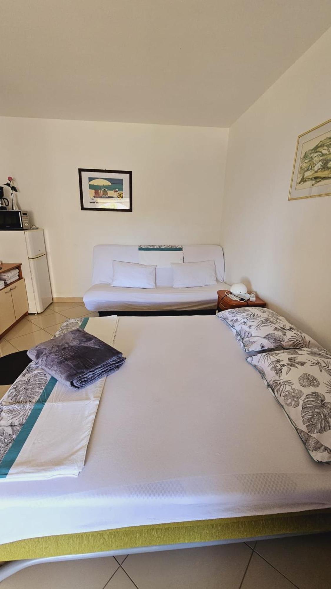 Apartment House Berry พรีมอชเตน ภายนอก รูปภาพ