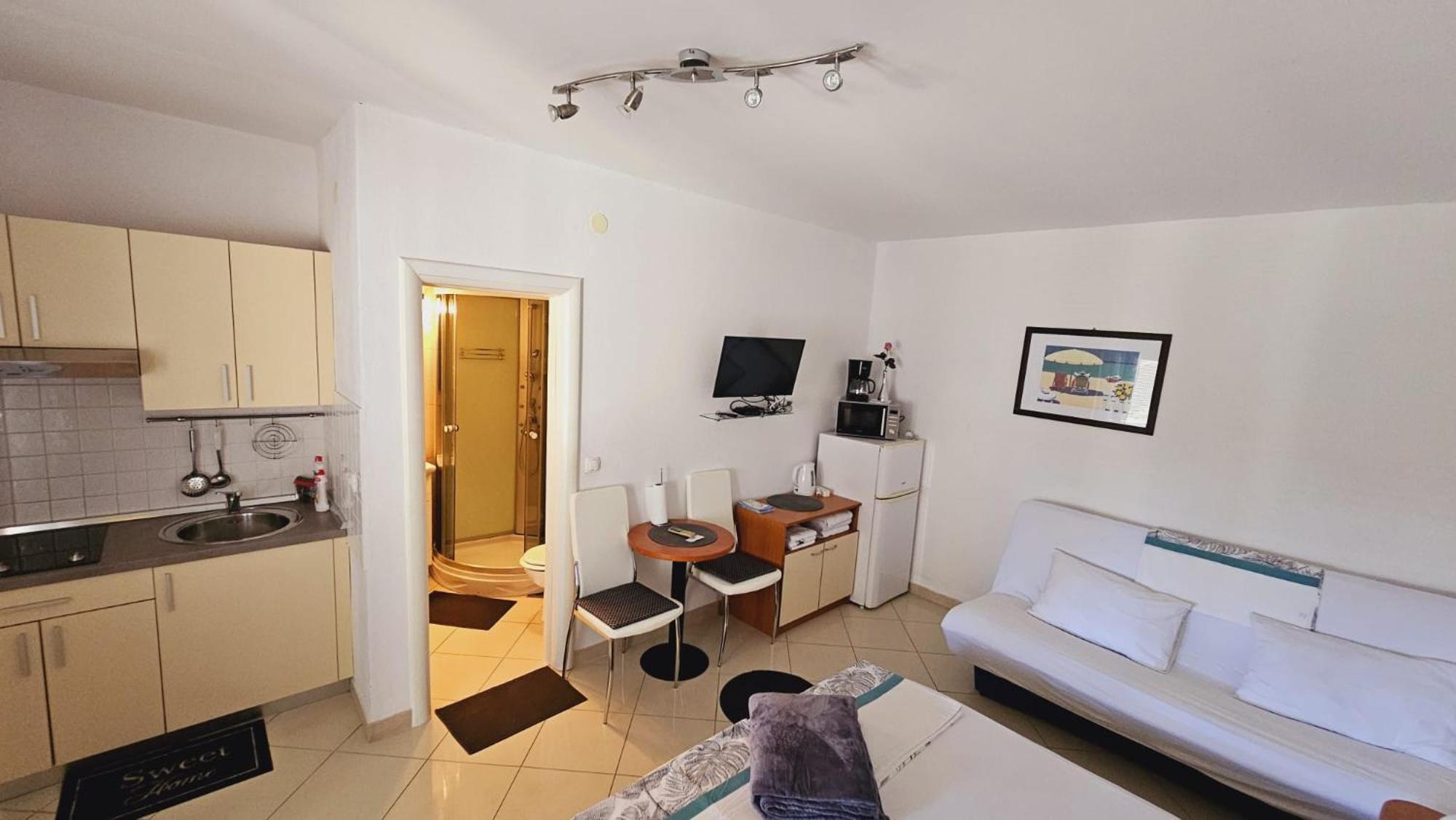 Apartment House Berry พรีมอชเตน ภายนอก รูปภาพ