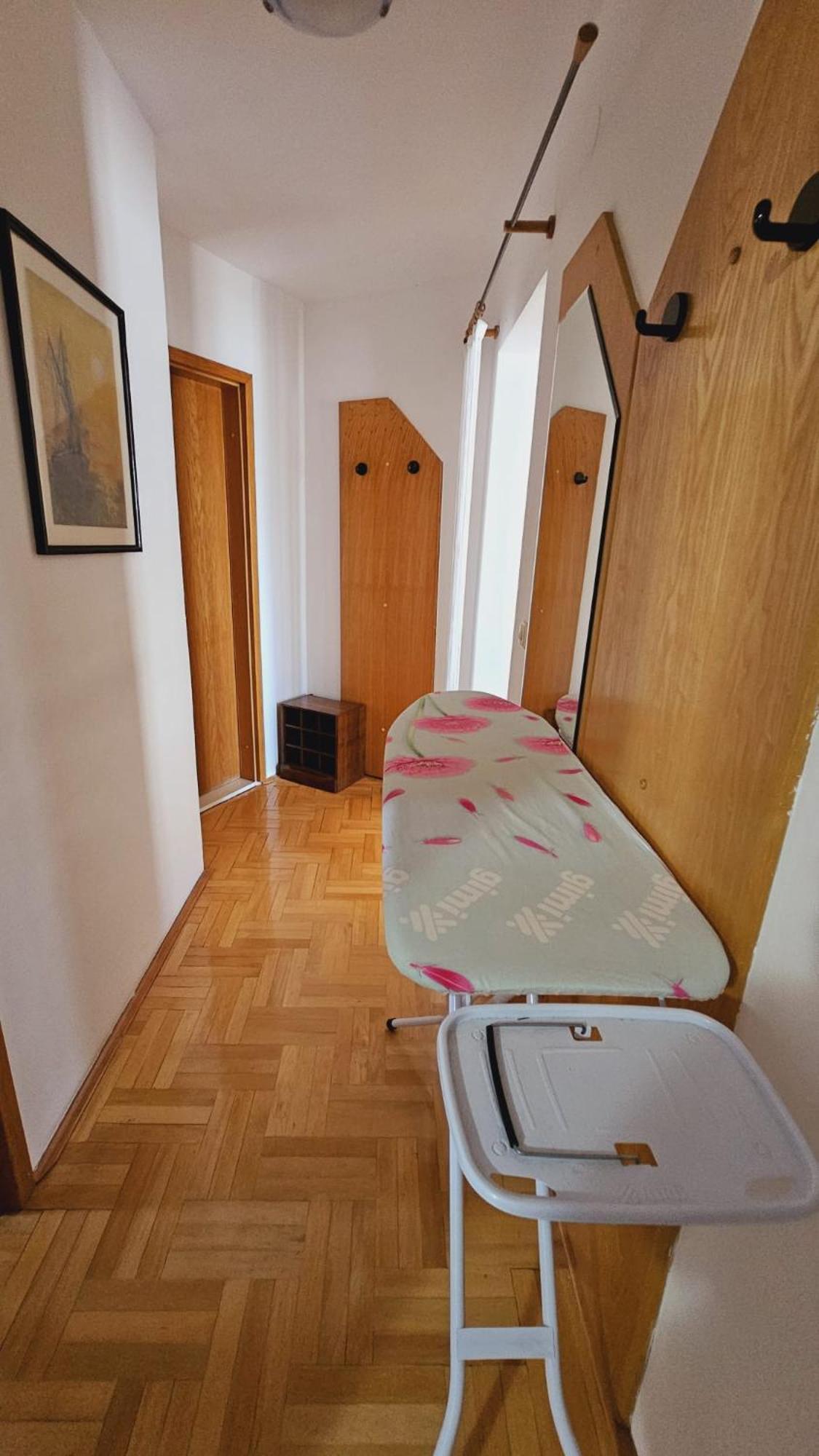 Apartment House Berry พรีมอชเตน ภายนอก รูปภาพ